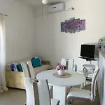 Apartment Milea *